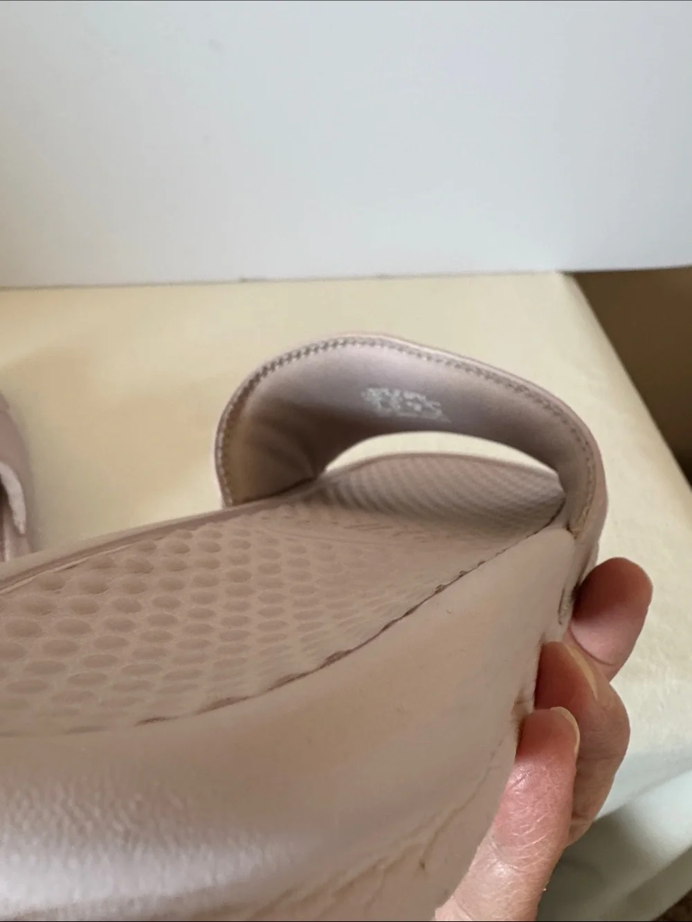 Nike slides
